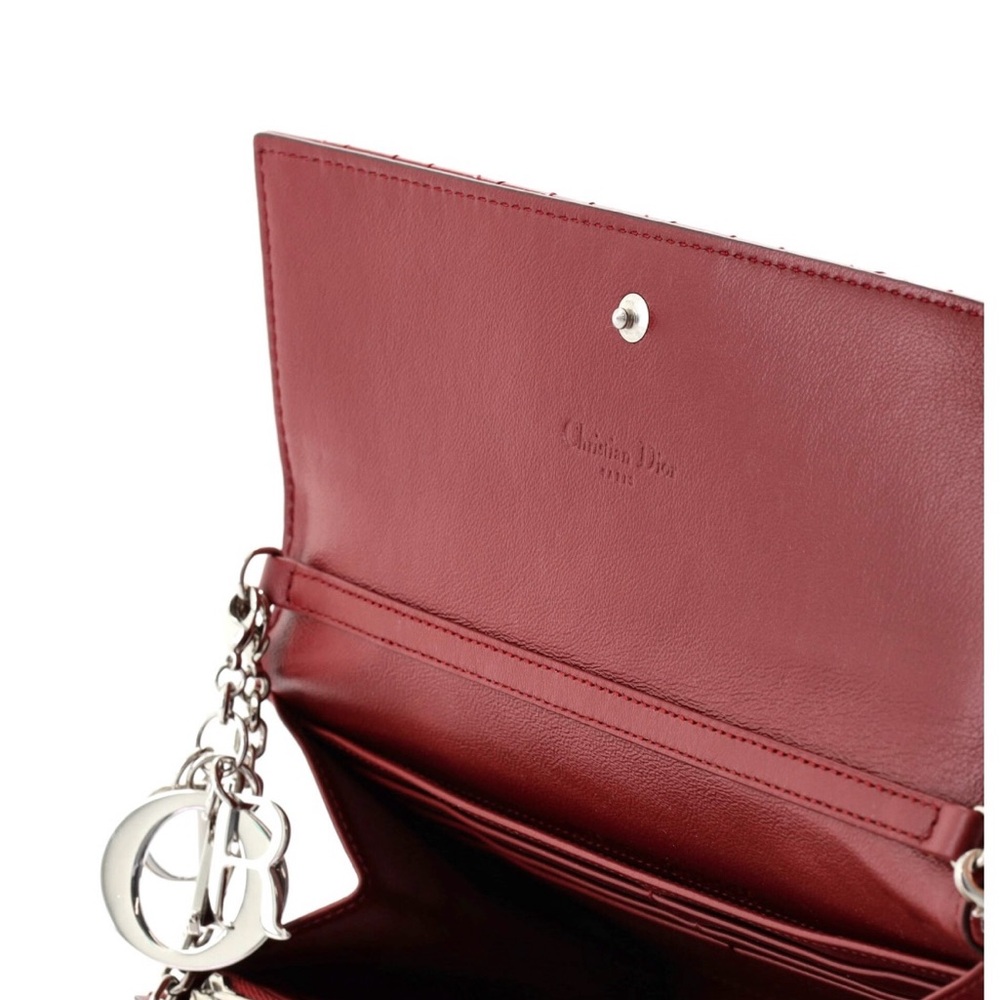 CHRISTIAN DIOR
Cannage Wallet On Chain Authentic - Picture 15 of 15